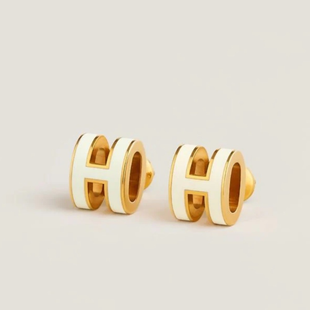 Hermès Pop H (Regular Size) earrings in box